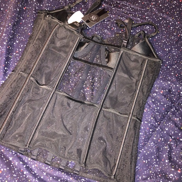 Victoria’s Secret Fashion Couture Line Bustier - Picture 3 of 7
